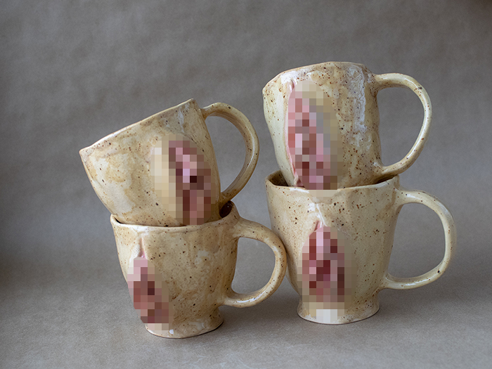 чашки с вагинами от дизайнера из Минска